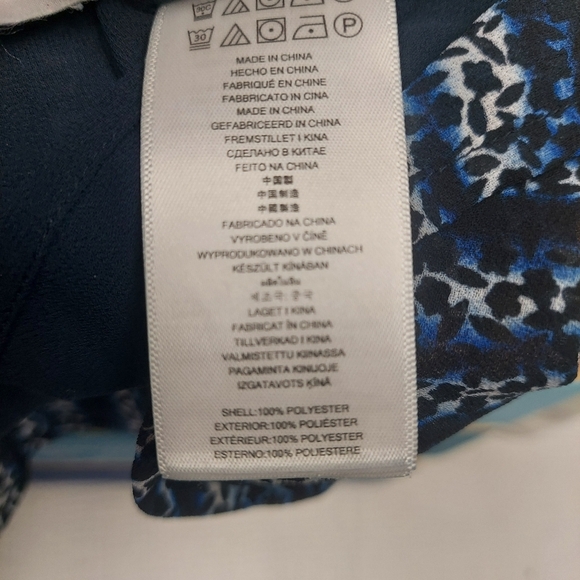 Michael Kors Women's Animal Print Peplum Top Elastic around waist Size Large - Picture 7 of 8